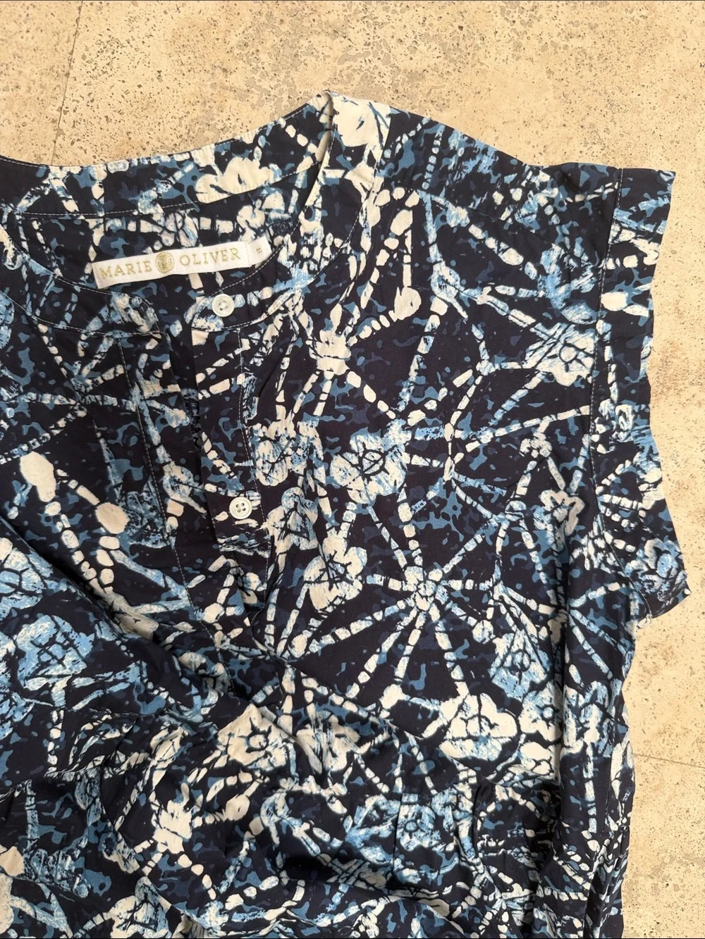 Marie Oliver Blue Floral Tie-Dye Short Sleeve Dress - Picture 3 of 3
